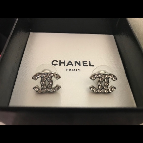 CHANEL Jewelry - Chanel CC stud earrings 100 Authentic